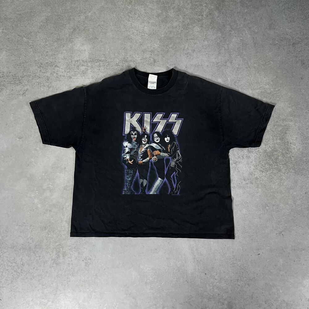 Vintage 2005 KISS Graphic Rock Band T-Shirt Black Cropped Size: XL